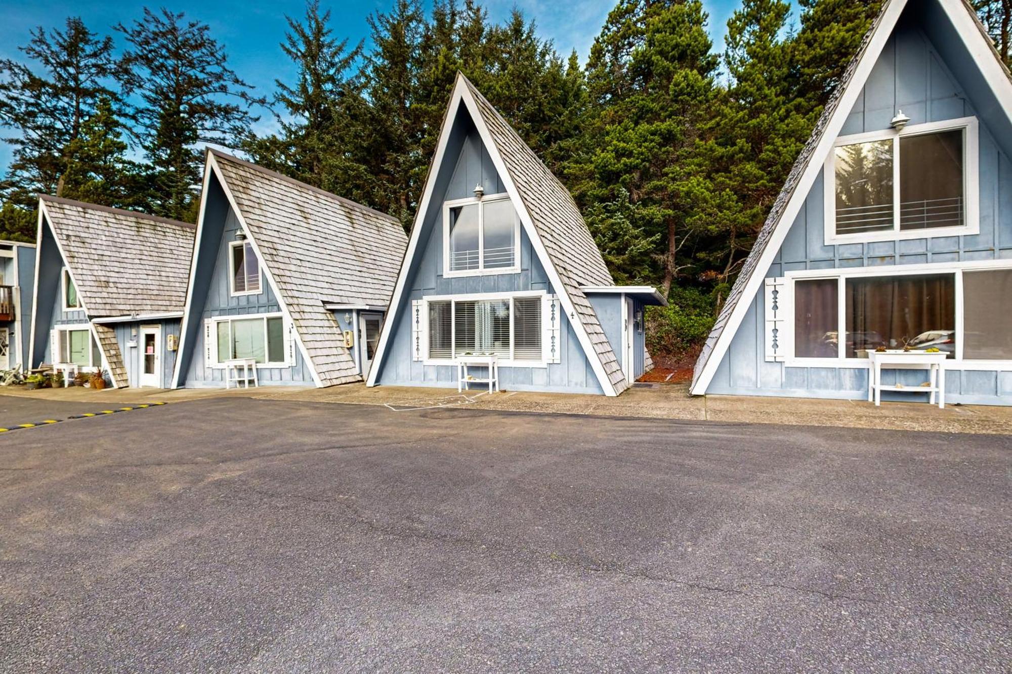 Alpine Chalets At Otter Rock Quarto foto