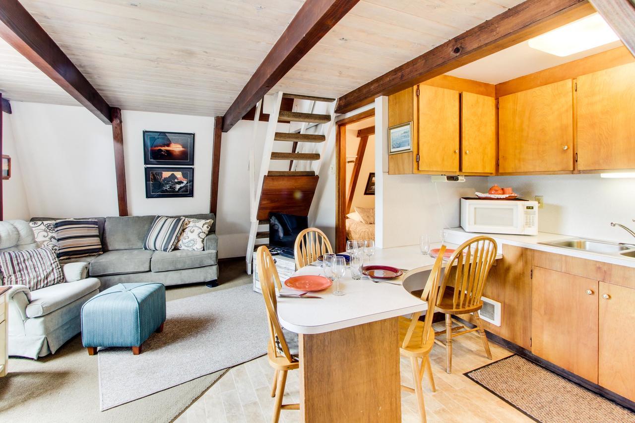 Alpine Chalets At Otter Rock Quarto foto